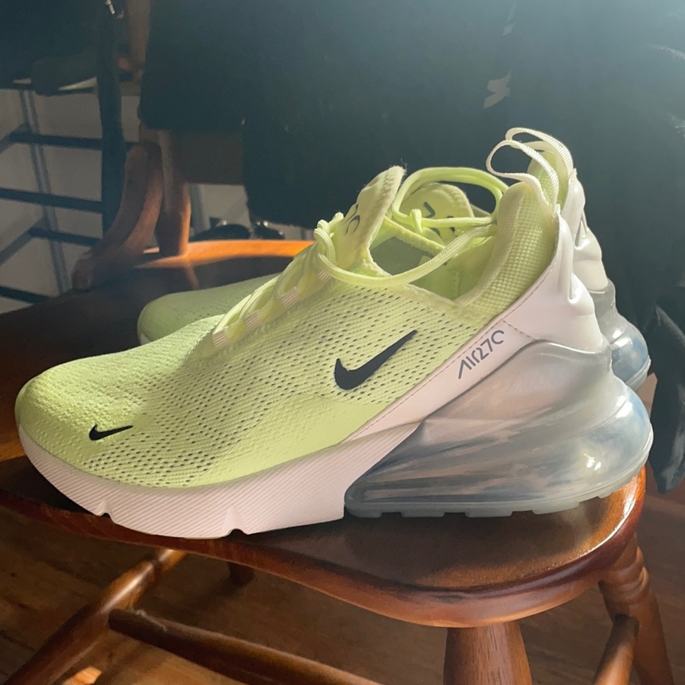 Air Max 270
